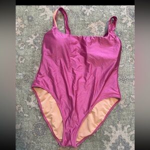 NWT One piece Bathingsuit